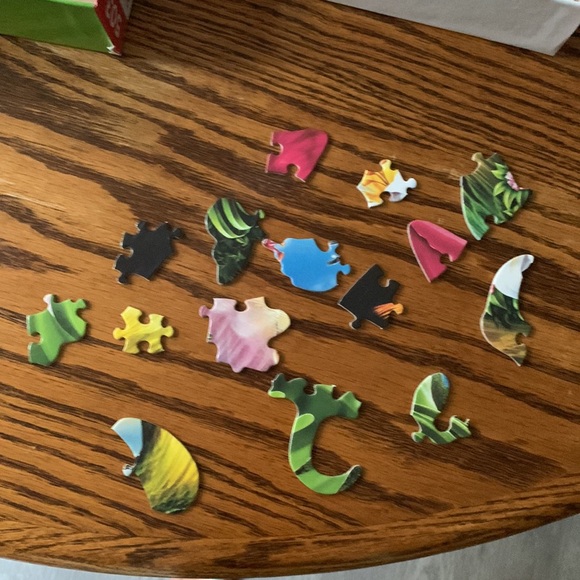 Toucan shaped Puzzle - Picture 6 of 6